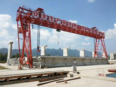 江蘇鐵路提梁機